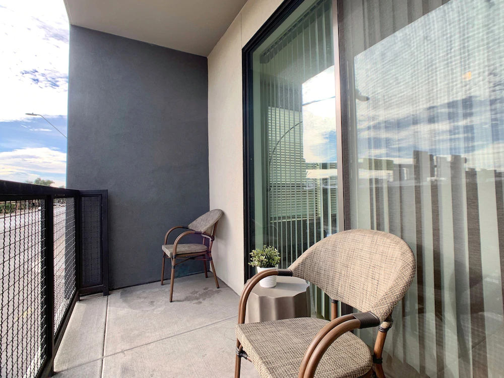 Kasa Phoenix Encanto Village Apartment