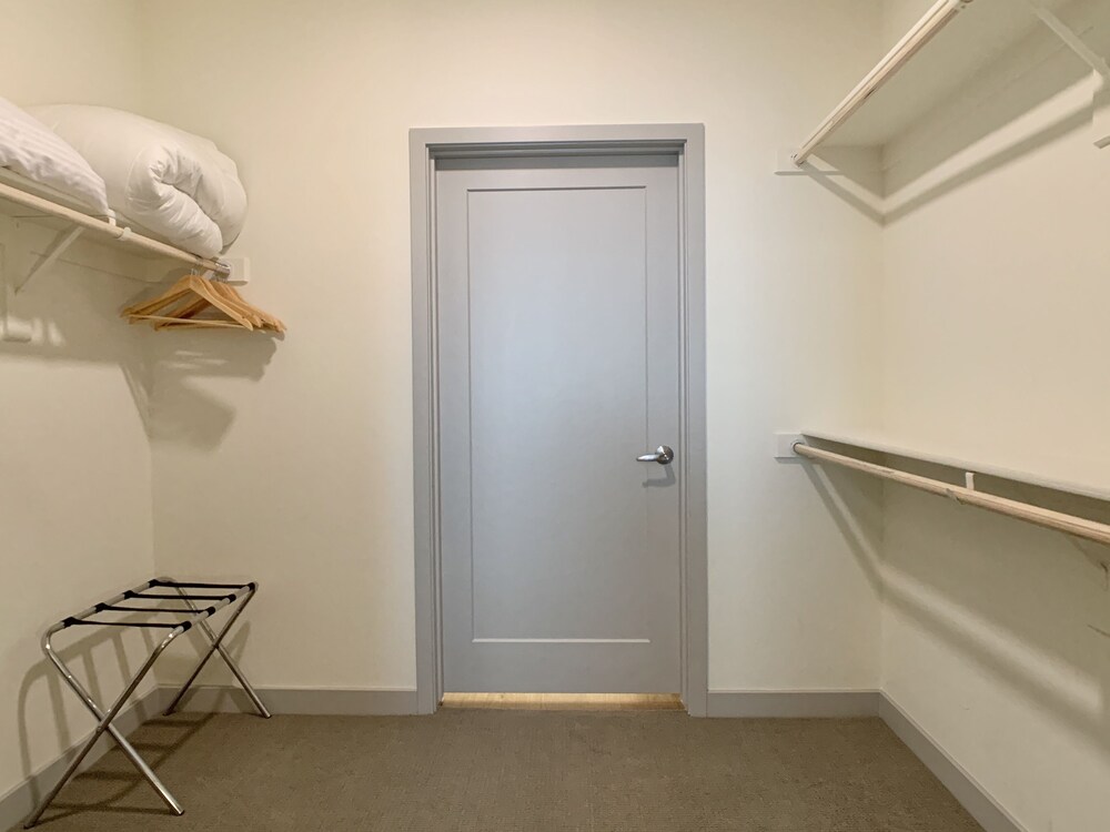 Kasa Phoenix Encanto Village Apartment