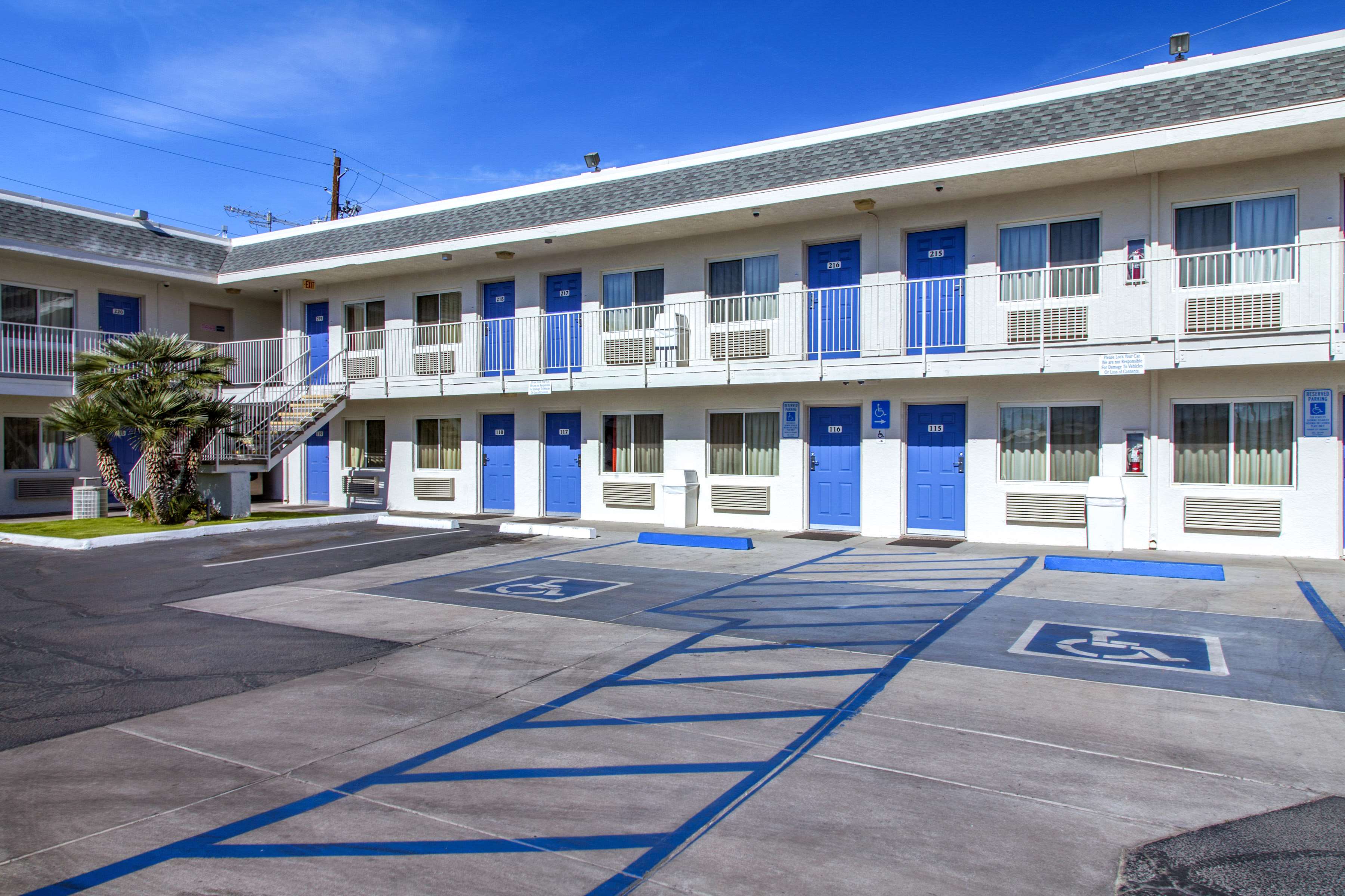 Motel 6 Phoenix Airport-24th Street