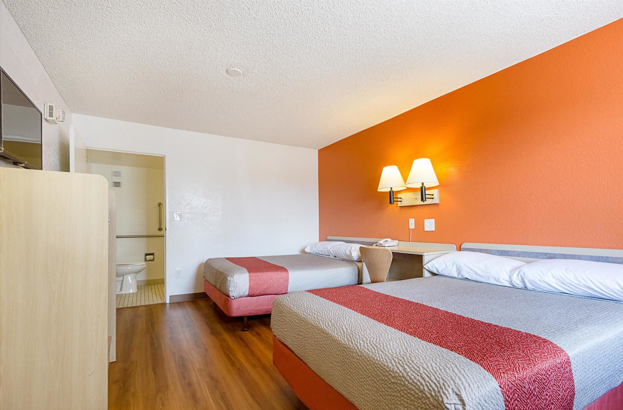 Red Roof Inn Phoenix - Midtown