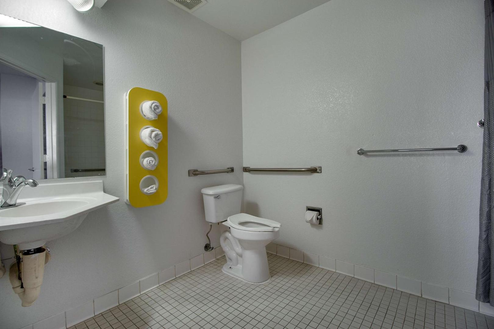 Motel 6 Phoenix East