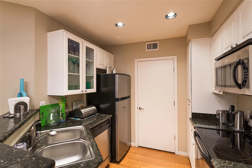 Phoenix Palms 2 BR by Casago