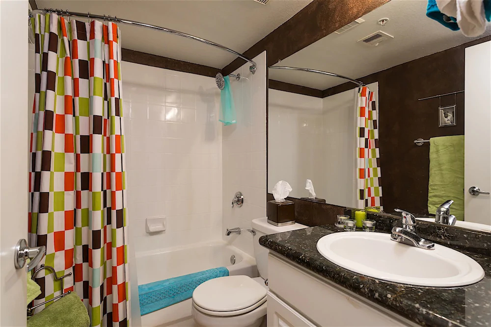 Phoenix Palms 2 BR by Casago