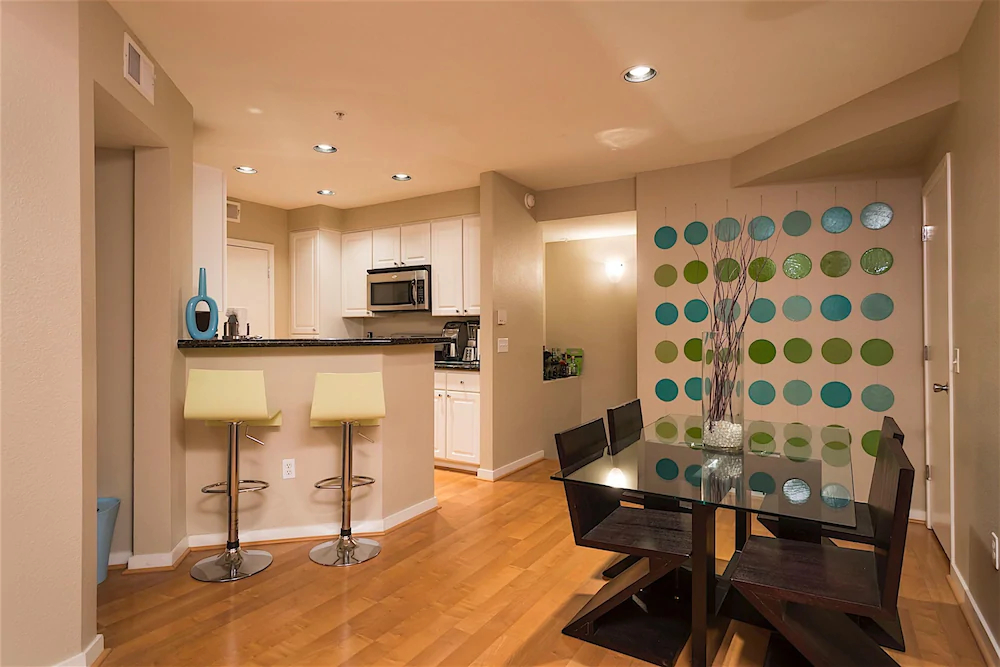 Phoenix Palms 2 BR by Casago