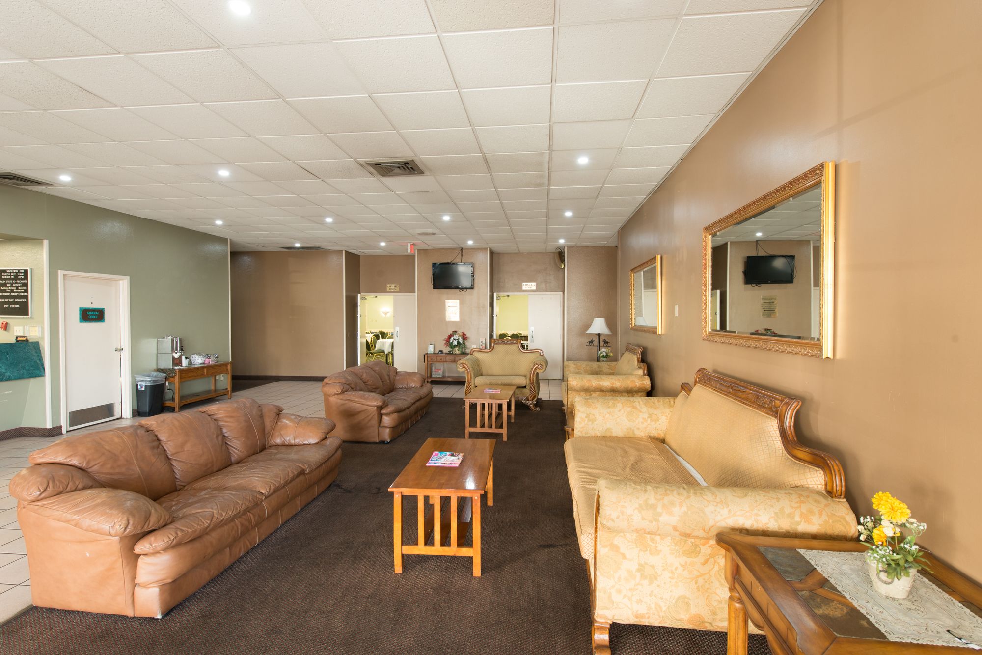 Vacation Inn Phoenix