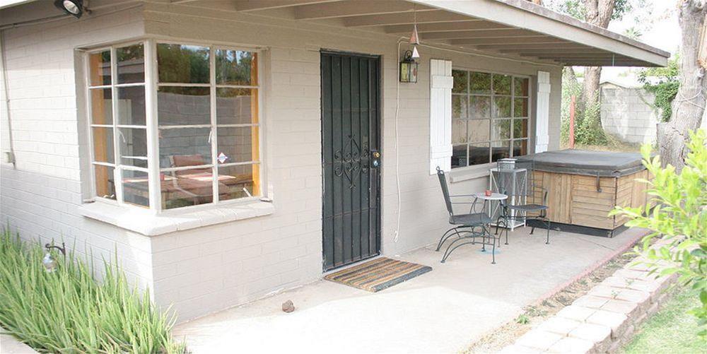 Zenyard Guest House