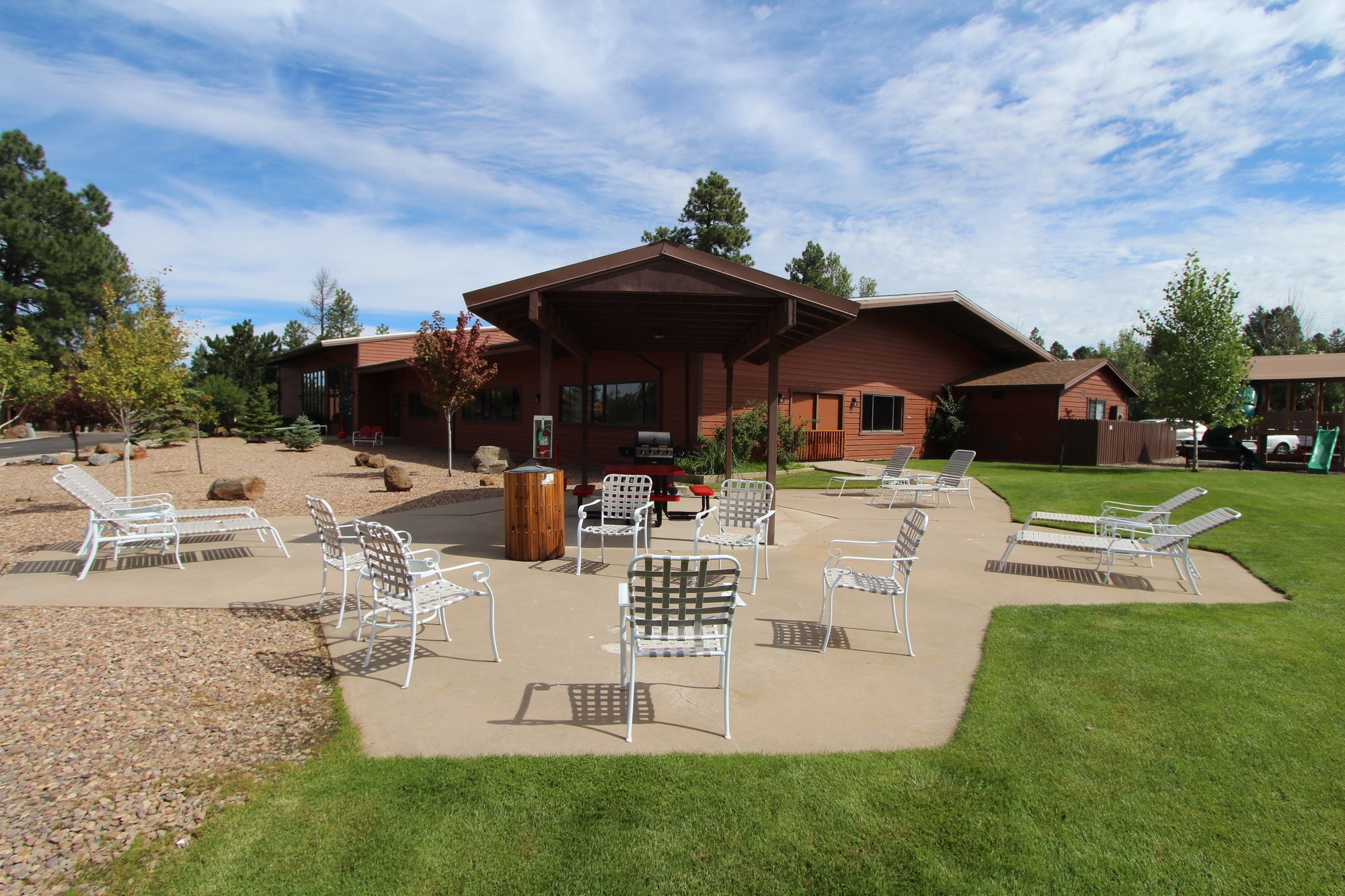 Roundhouse Resort