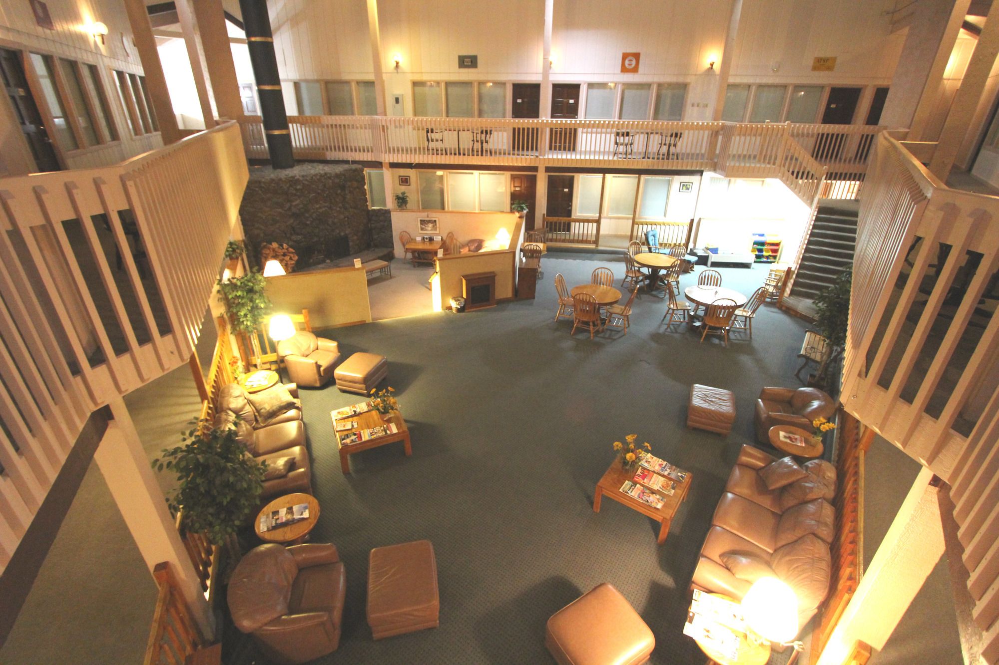 Roundhouse Resort