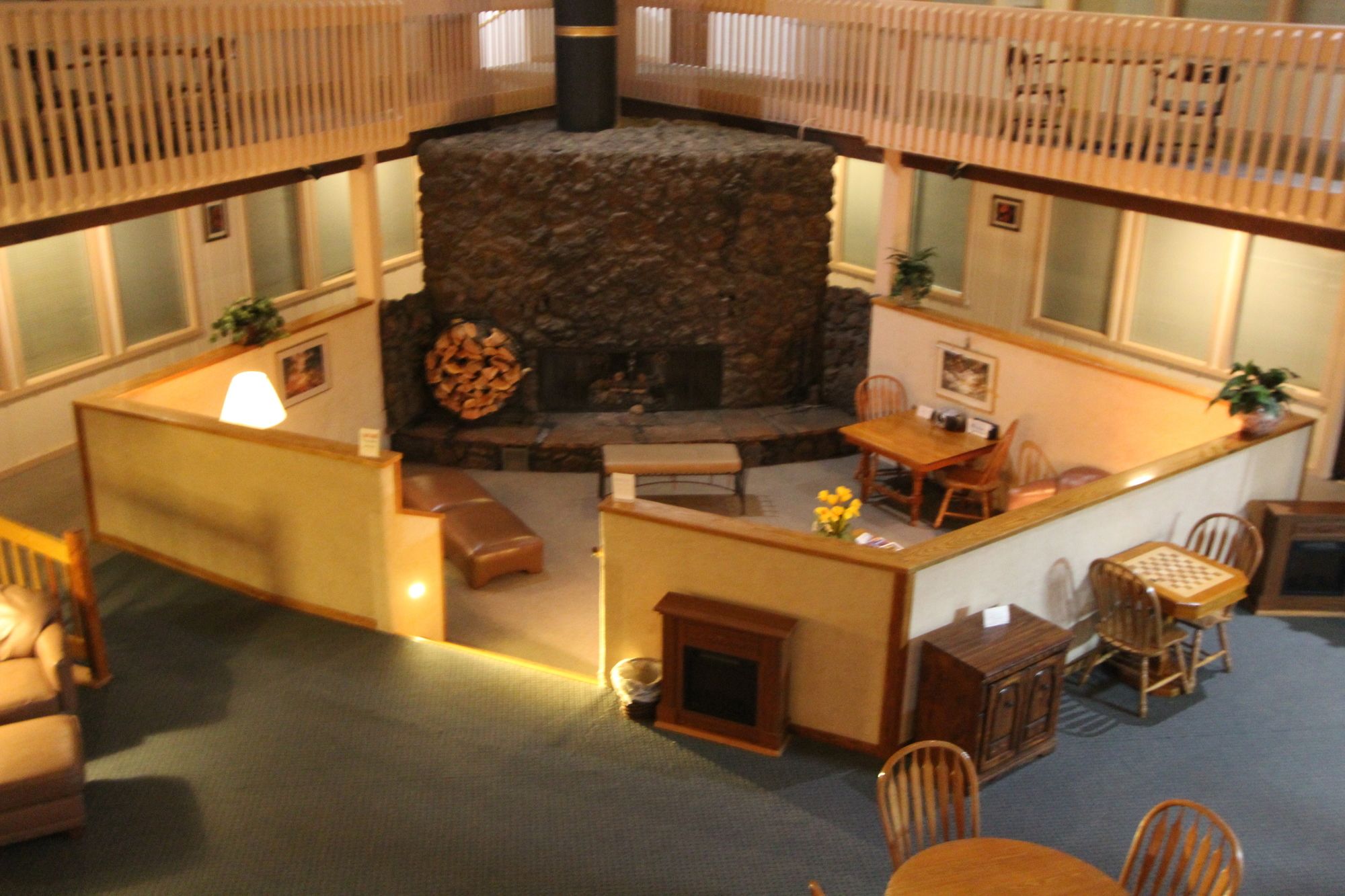 Roundhouse Resort