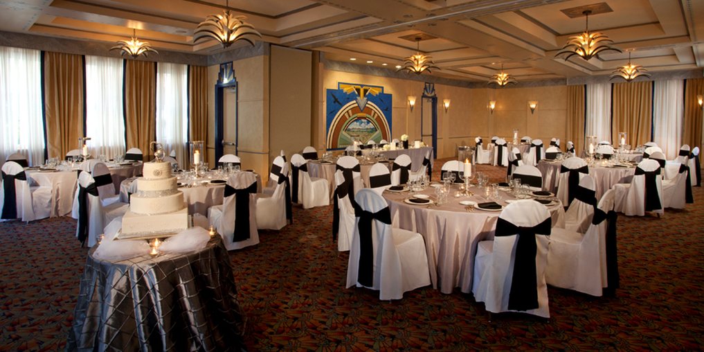 Hassayampa Inn