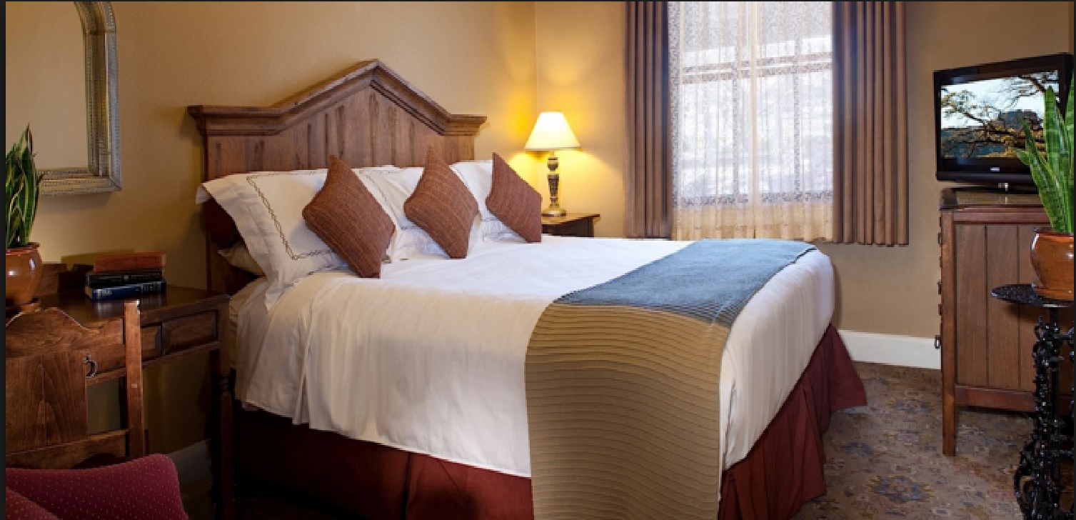 Hassayampa Inn