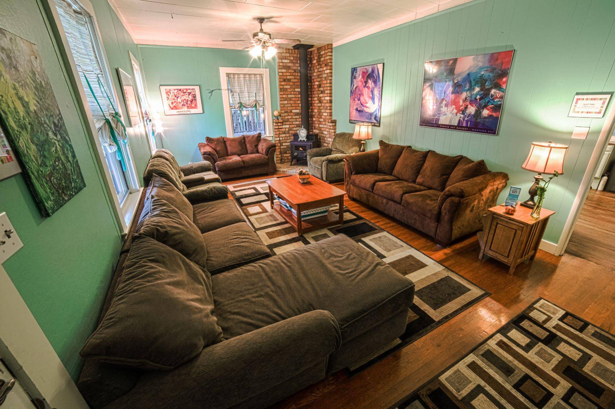 House In The Pines Hostel
