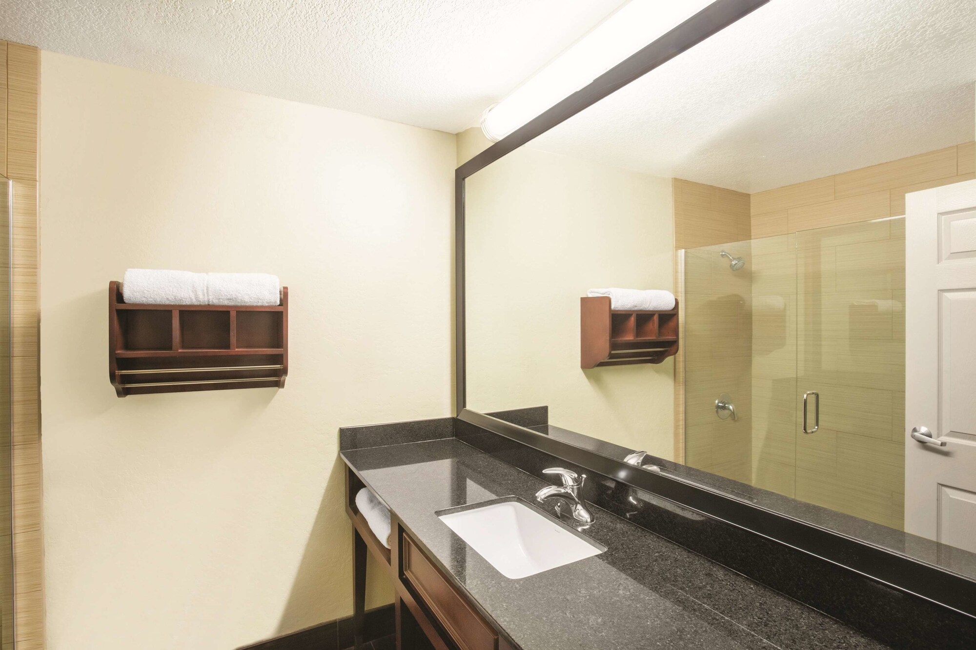 La Quinta Inn & Suites by Wyndham Conference Center Prescott