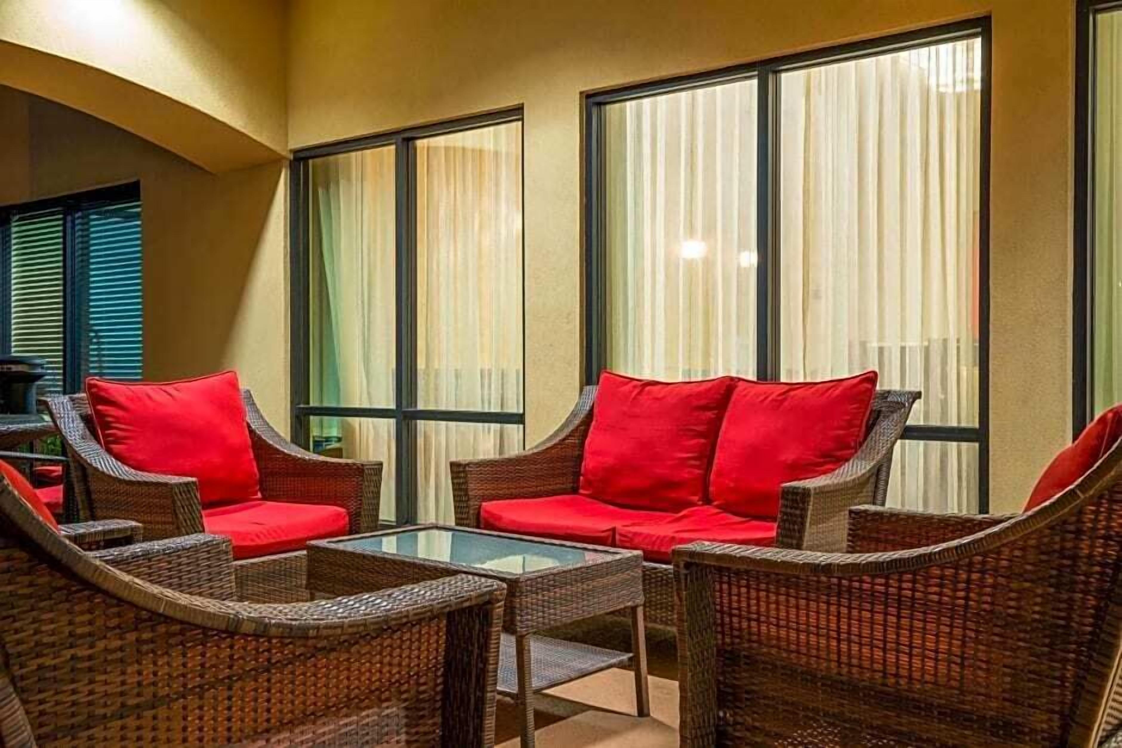 Independence 47 Hotel