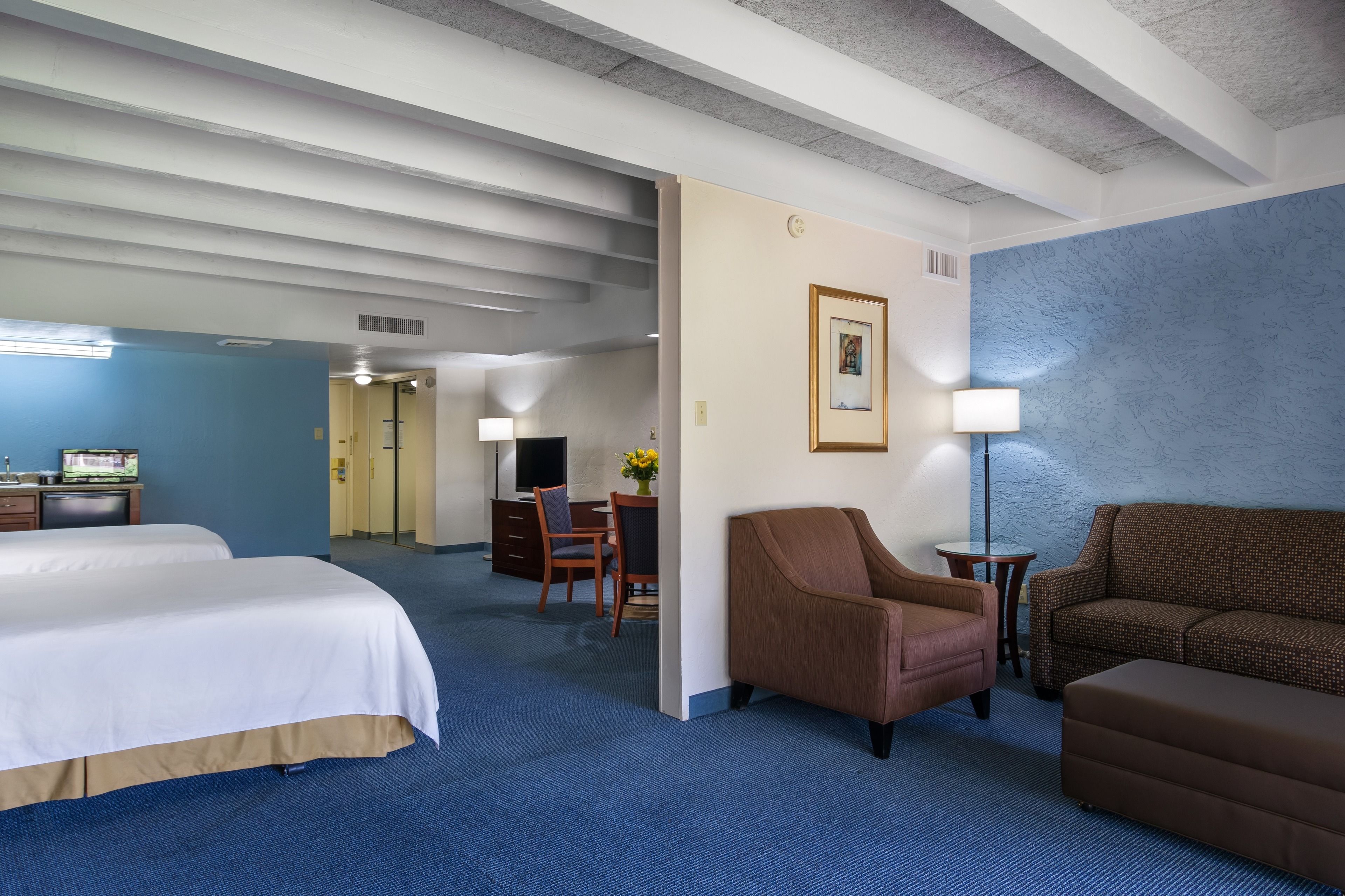Independence 47 Hotel