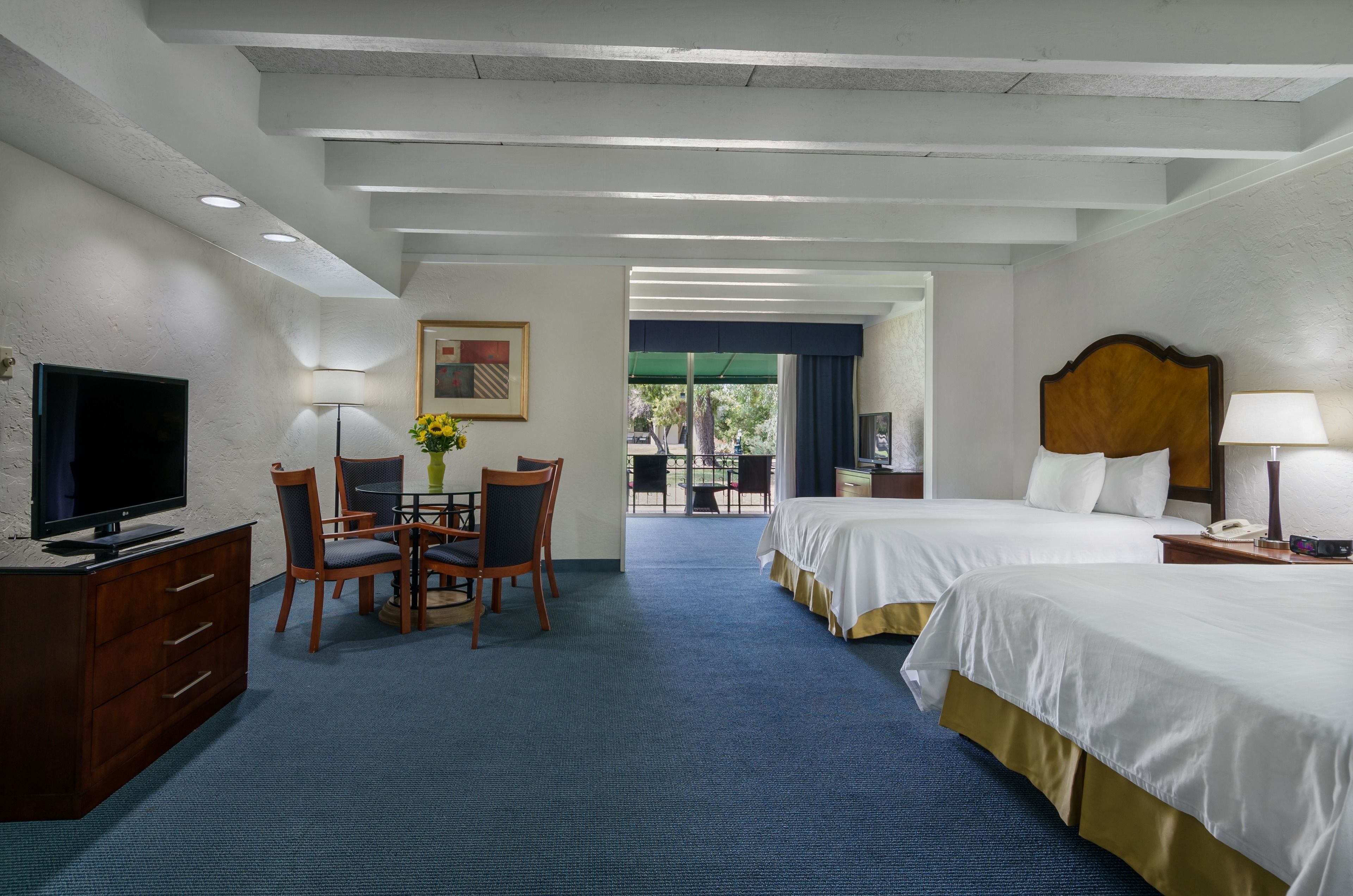Independence 47 Hotel