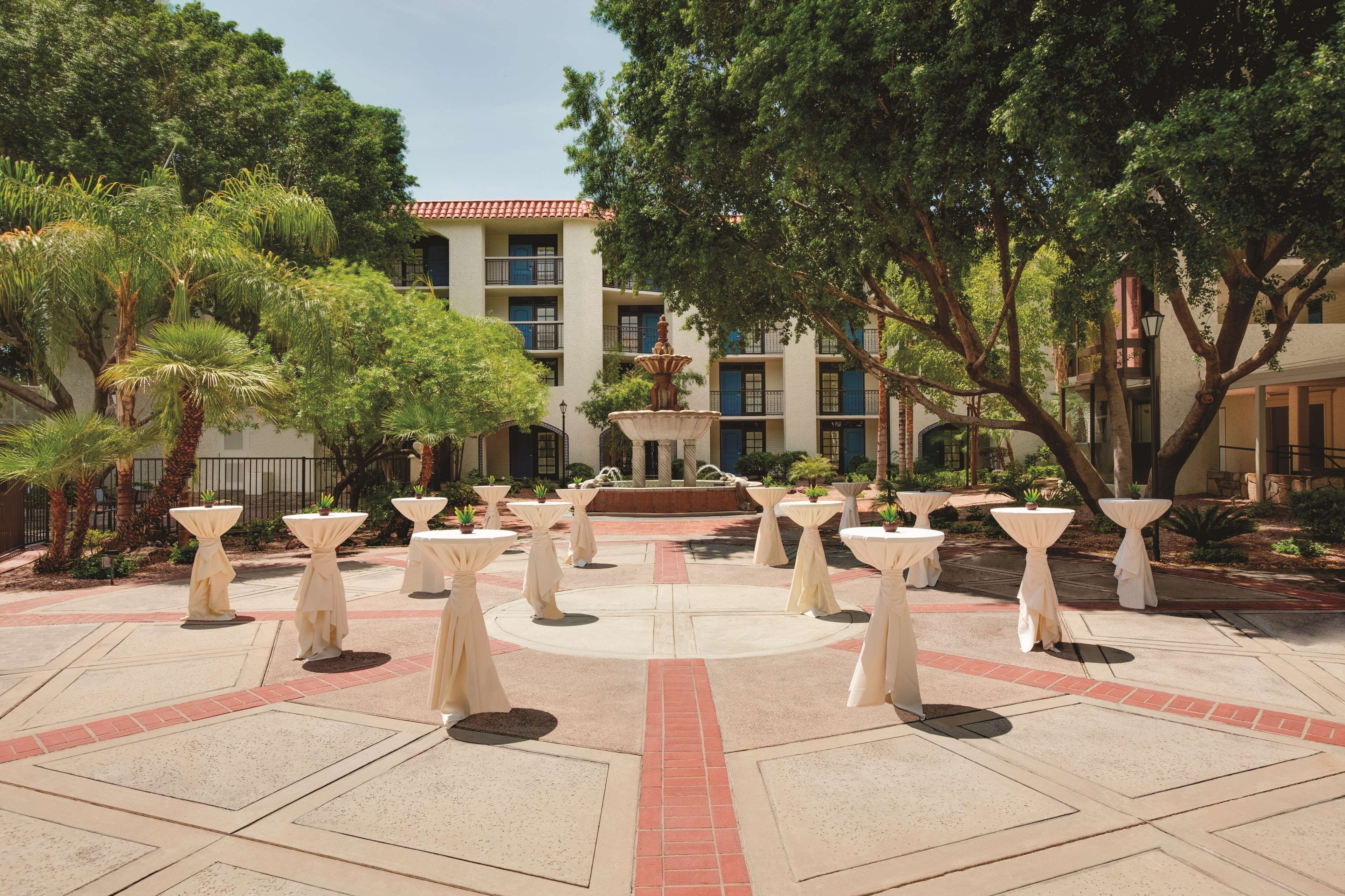 Embassy Suites by Hilton Scottsdale Resort