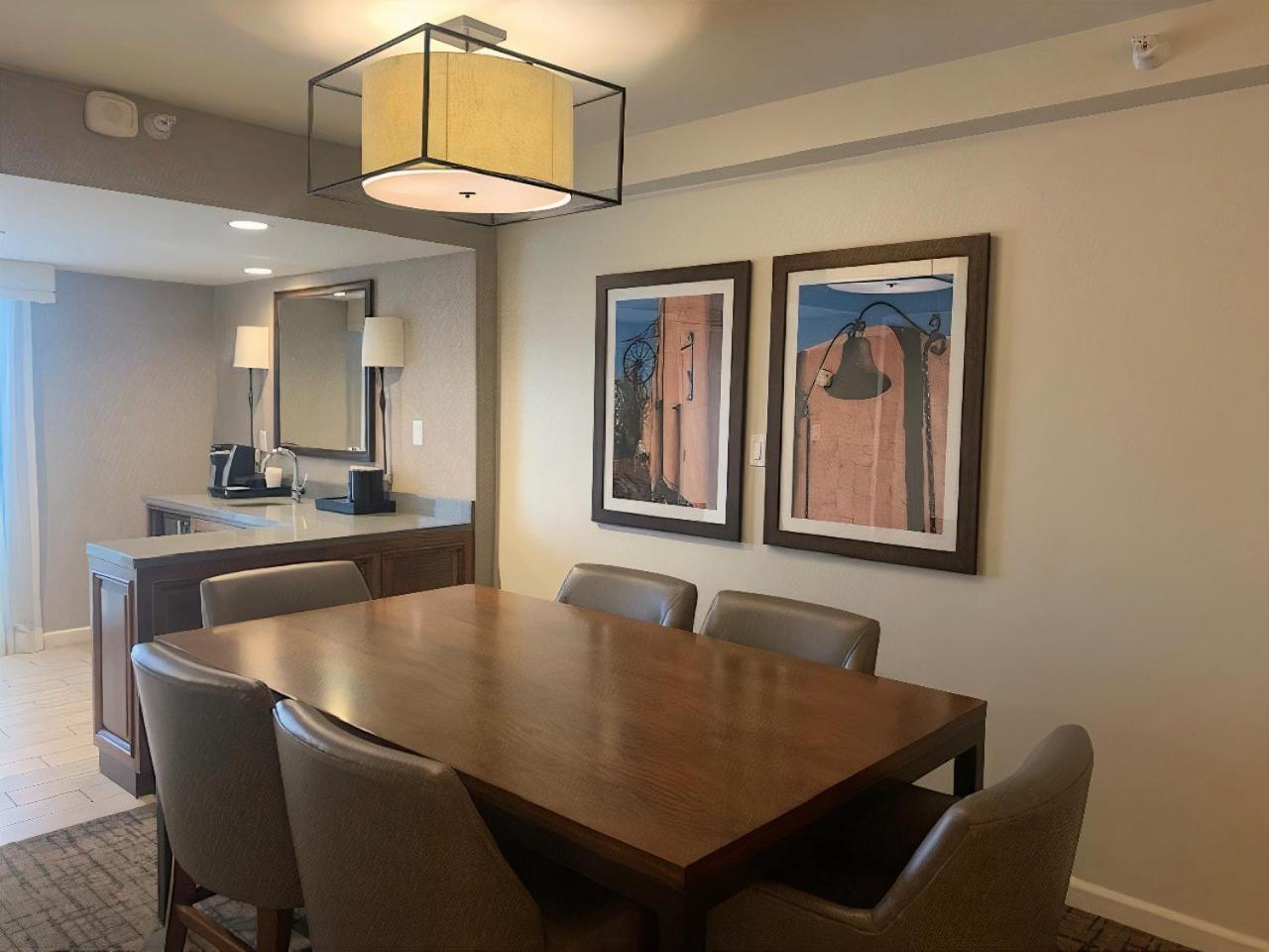 Embassy Suites by Hilton Scottsdale Resort