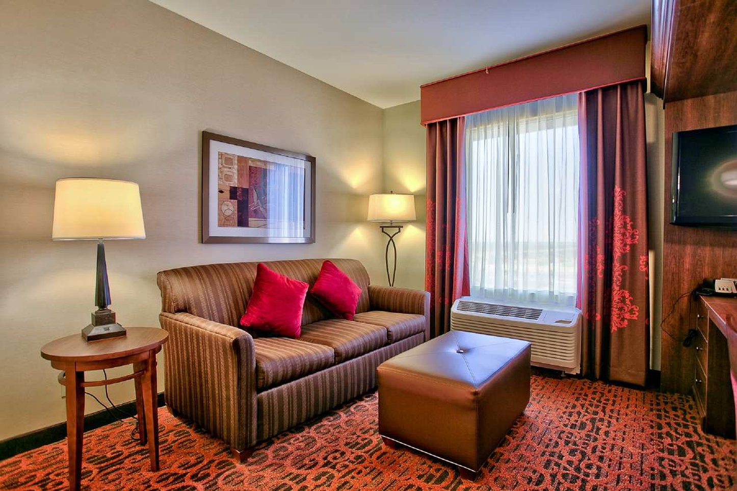 Hampton Inn & Suites Scottsdale at Talking Stick