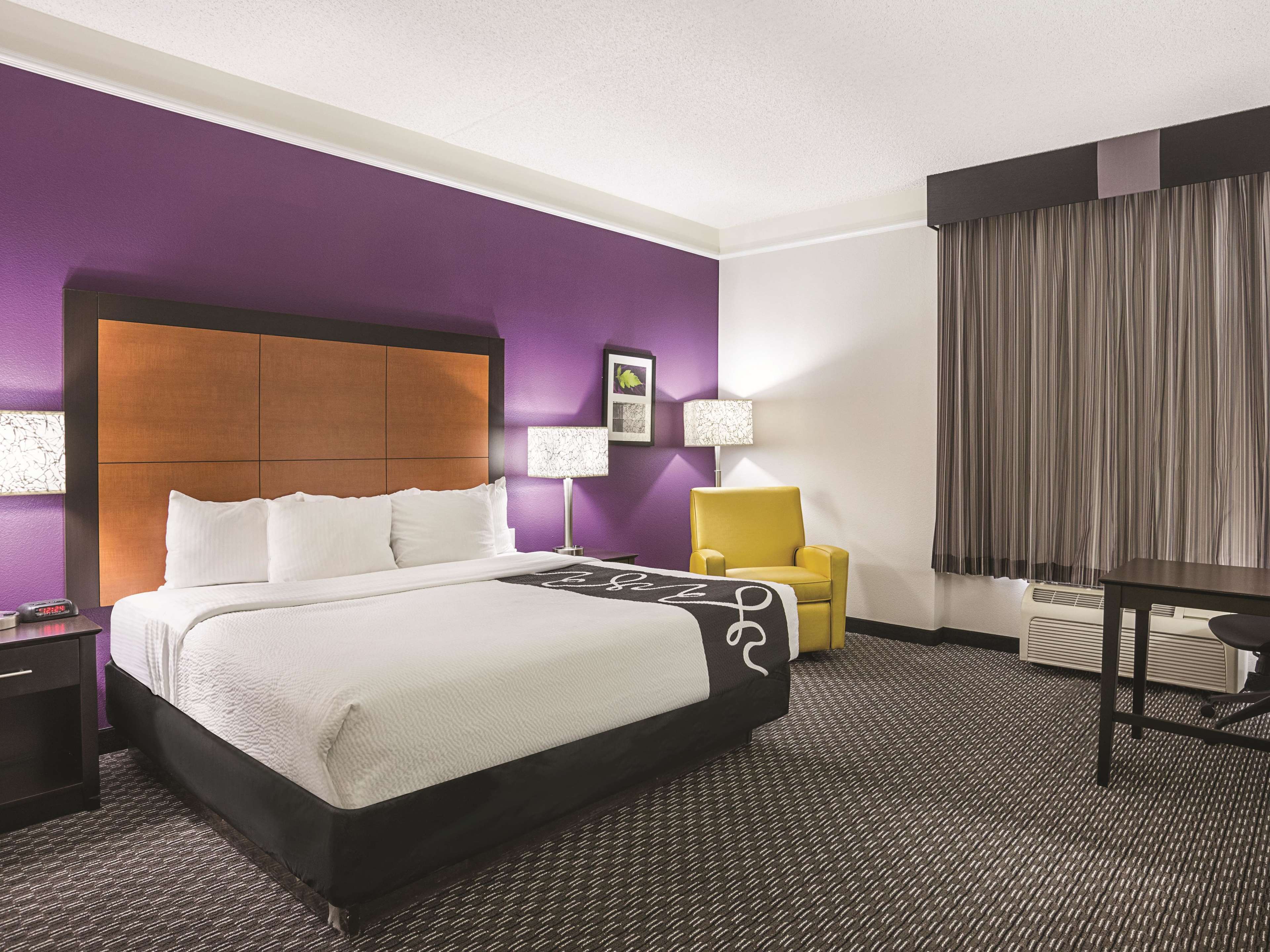 La Quinta Inn & Suites by Wyndham Phoenix Scottsdale