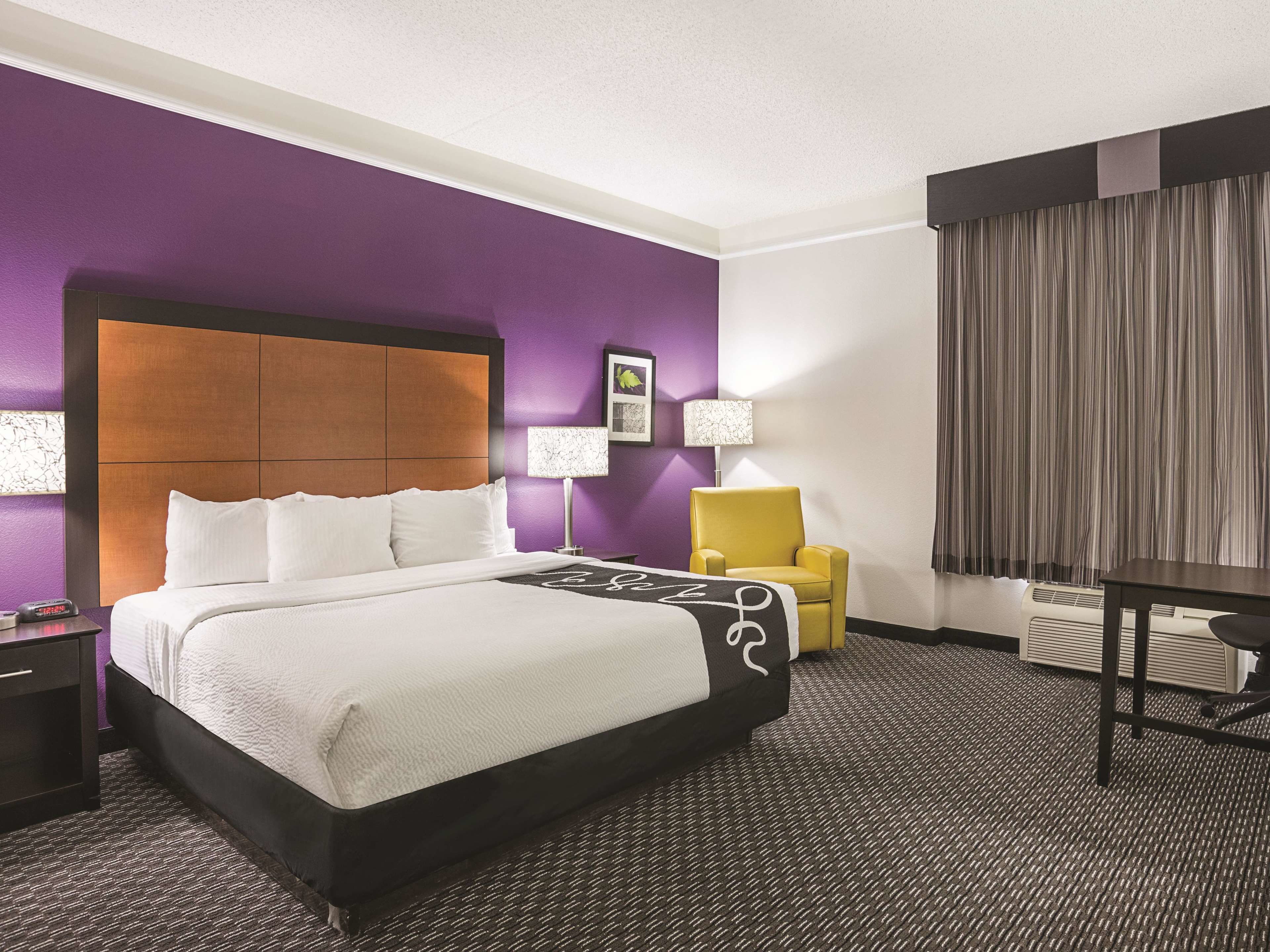 La Quinta Inn & Suites by Wyndham Phoenix Scottsdale