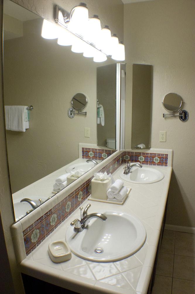 Scottsdale Camelback Resort