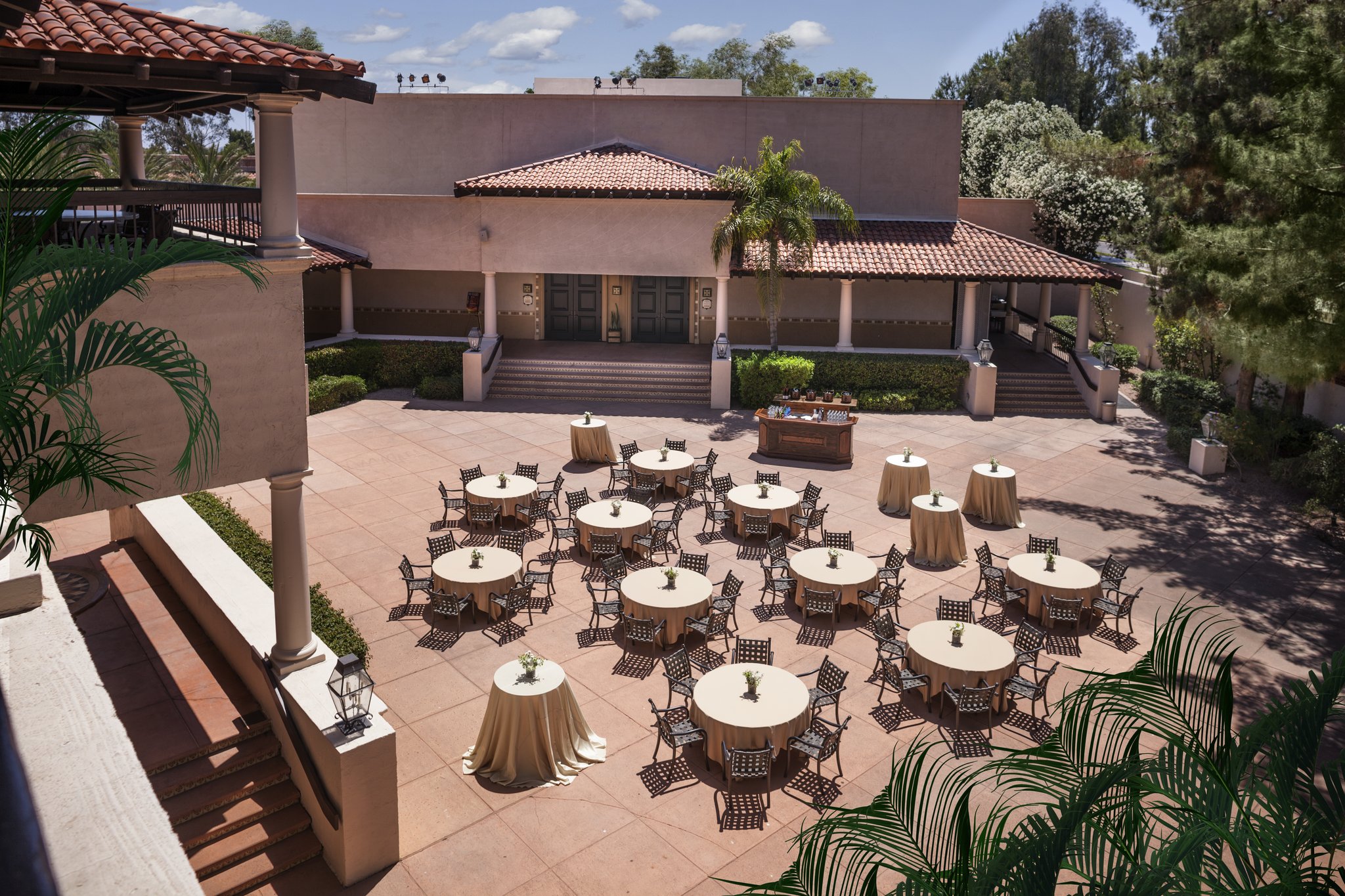 The Scottsdale Resort & Spa, Curio Collection by Hilton