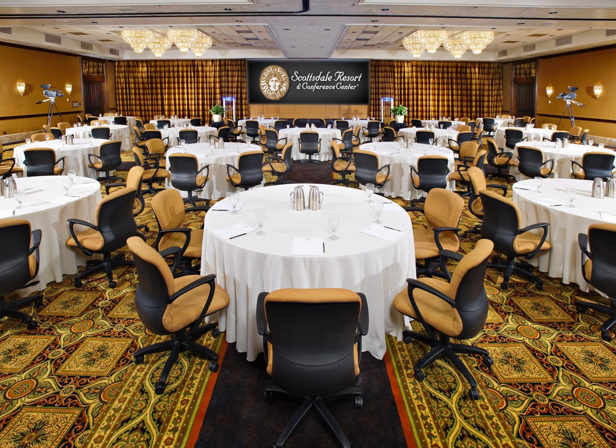 The Scottsdale Resort & Spa, Curio Collection by Hilton