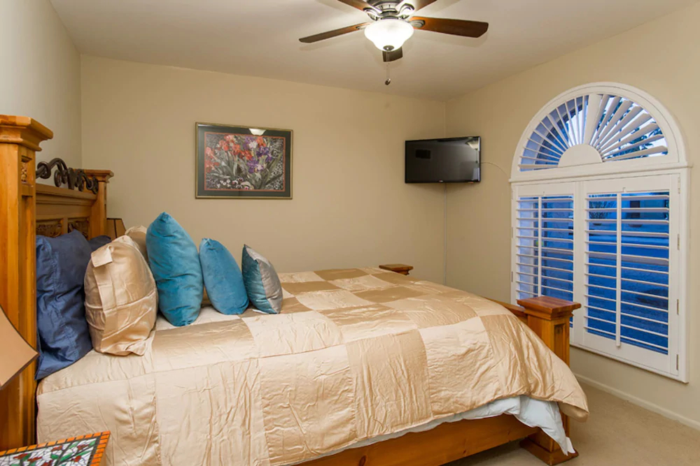 Thunderbird Home by Casago
