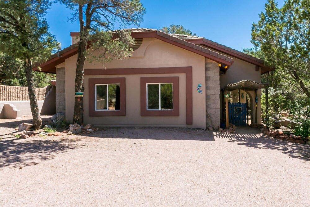 Casita Red Rock by RedAwning