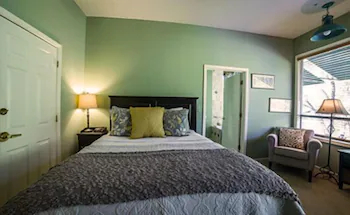 The Inn Above Oak Creek