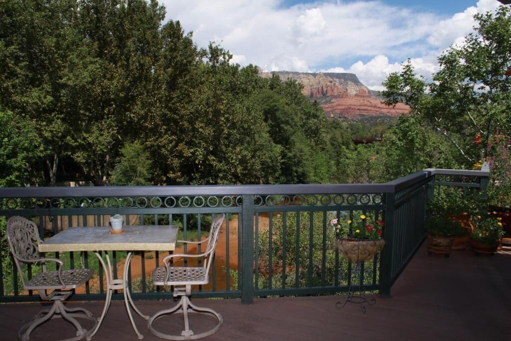 The Inn Above Oak Creek