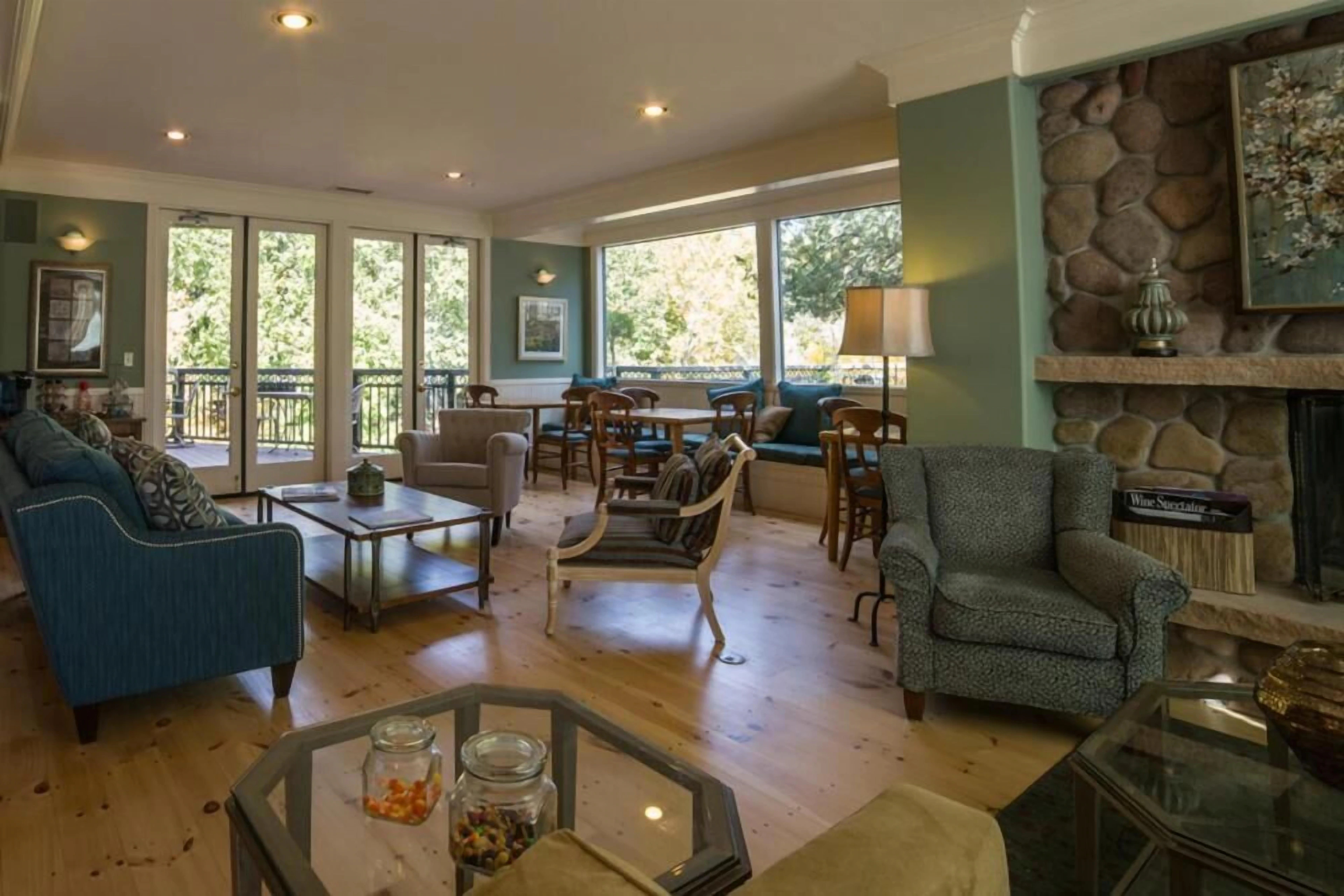 The Inn Above Oak Creek