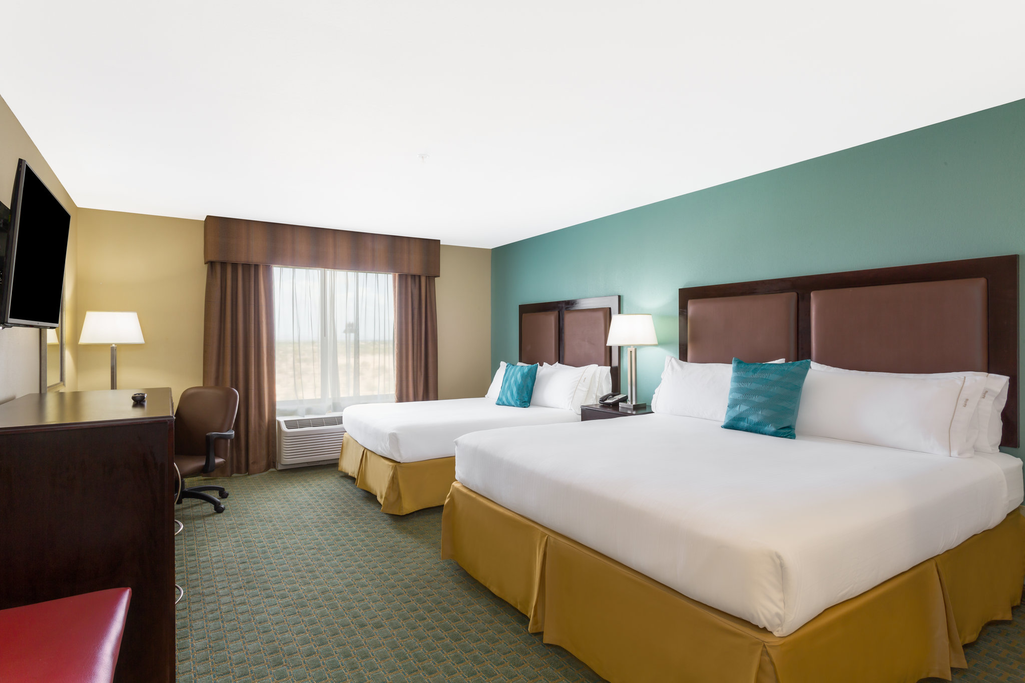 Holiday Inn Express & Suites Surprise