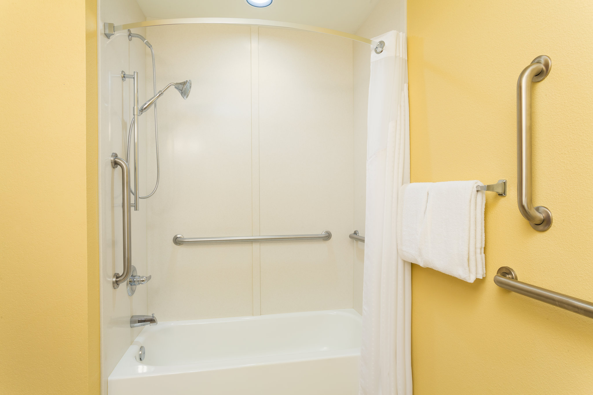 Holiday Inn Express & Suites Surprise