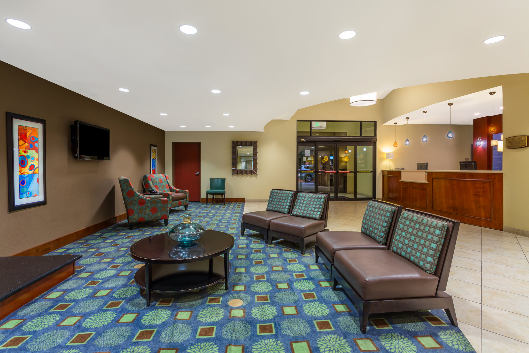 Holiday Inn Express & Suites Surprise