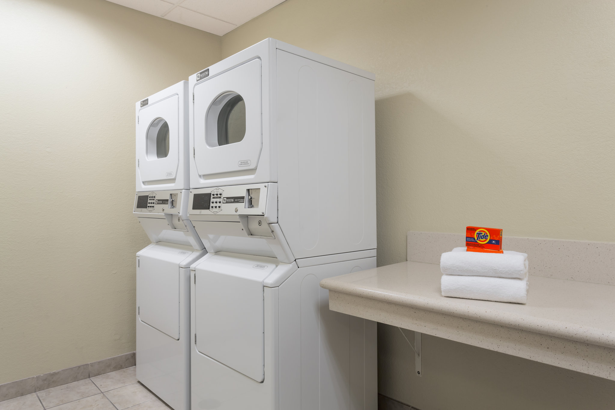 Holiday Inn Express & Suites Surprise
