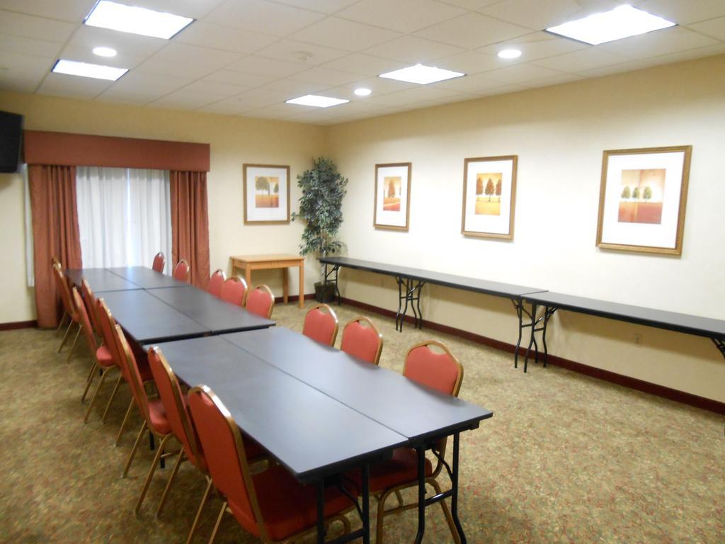 Comfort Inn & Suites Tempe Phoenix Sky Harbor Airport
