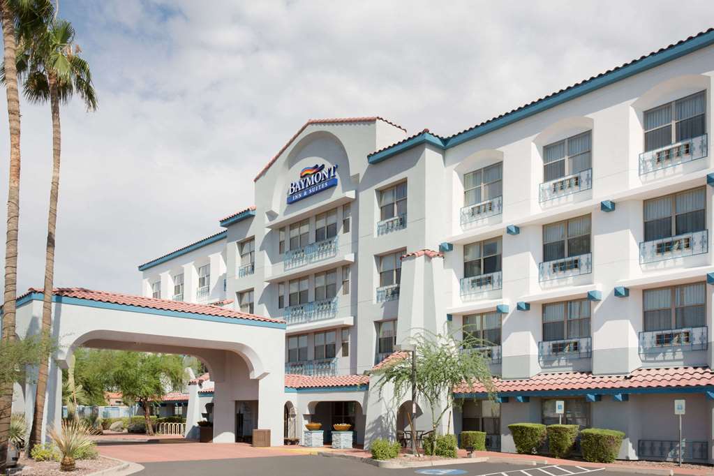 Comfort Inn & Suites Tempe Phoenix Sky Harbor Airport