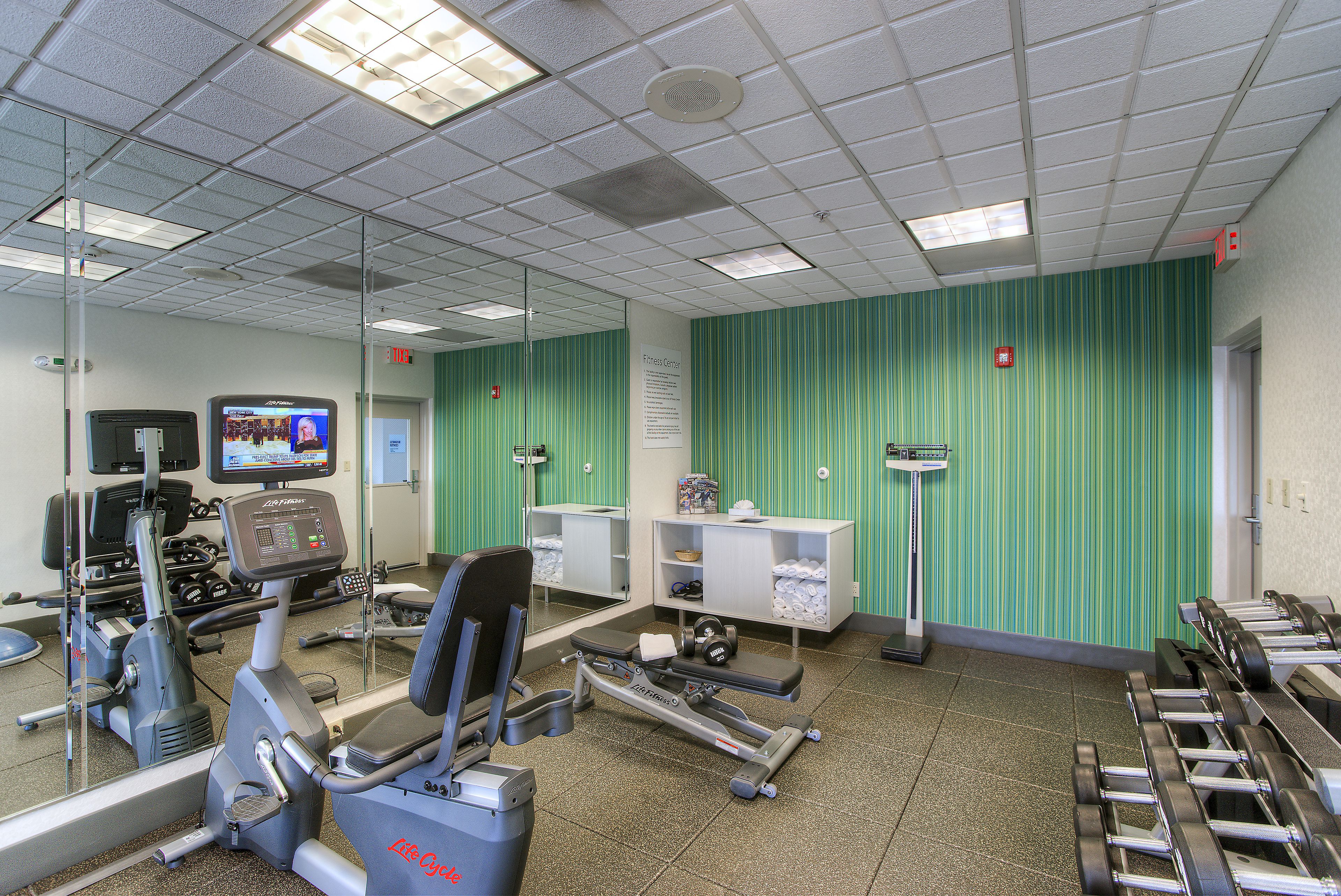 Holiday Inn Express and Suites Tempe