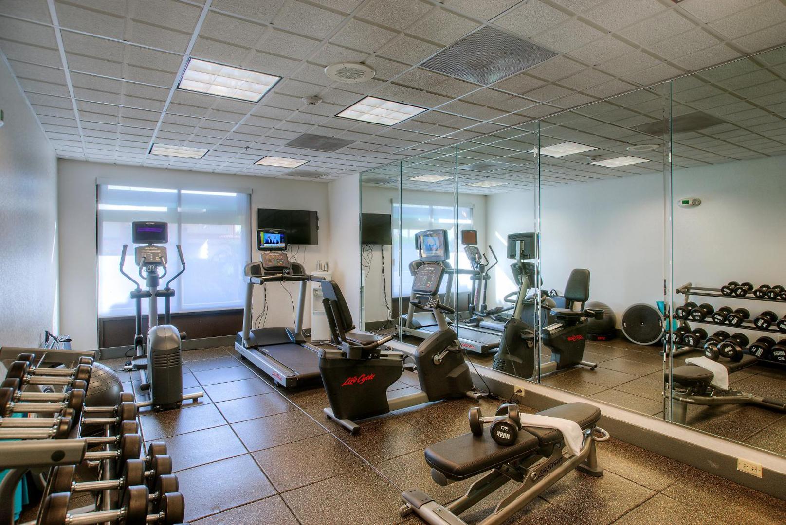 Holiday Inn Express and Suites Tempe