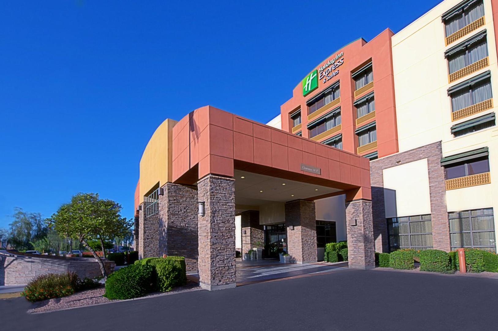 Holiday Inn Express and Suites Tempe