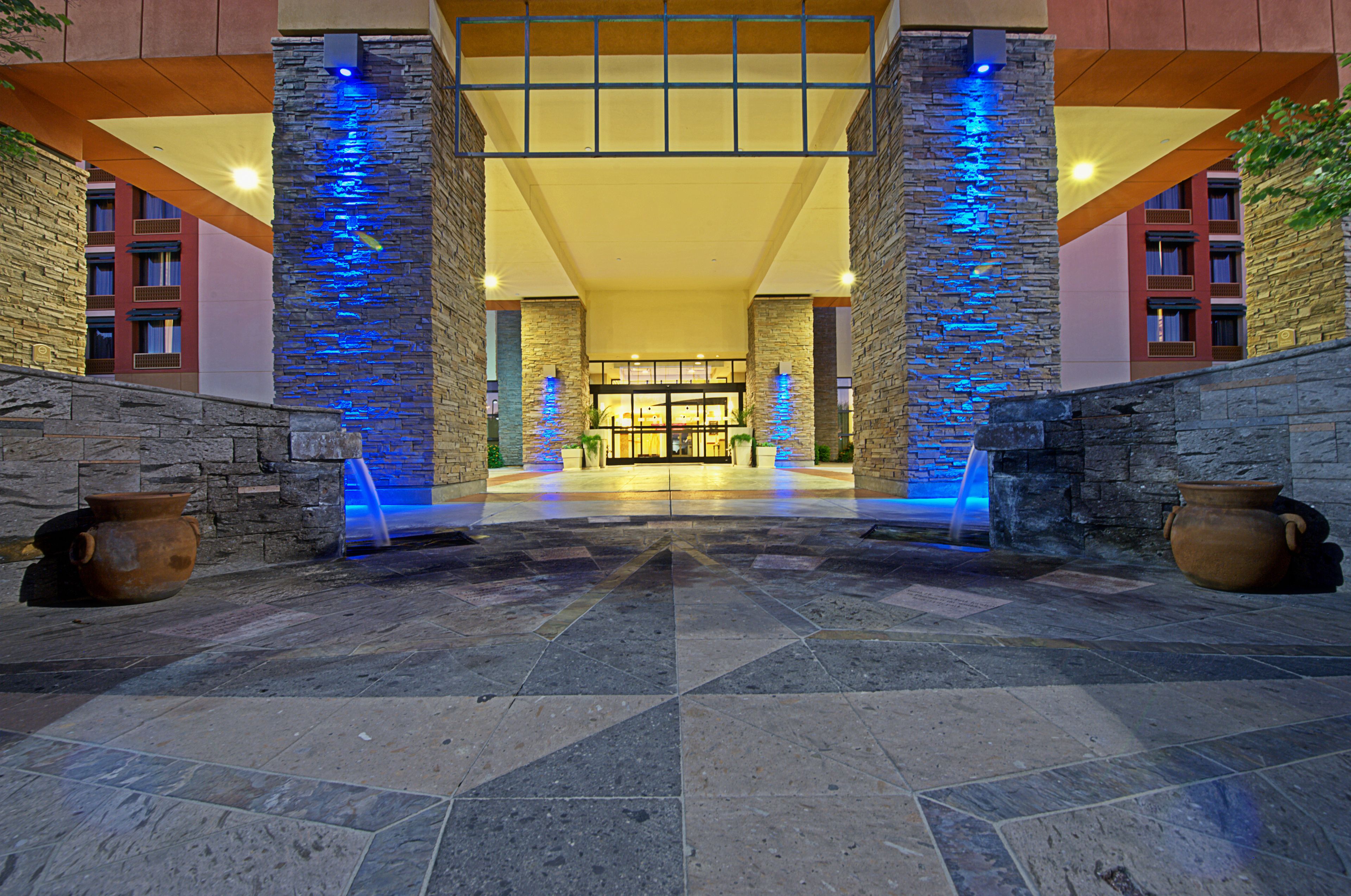 Holiday Inn Express and Suites Tempe