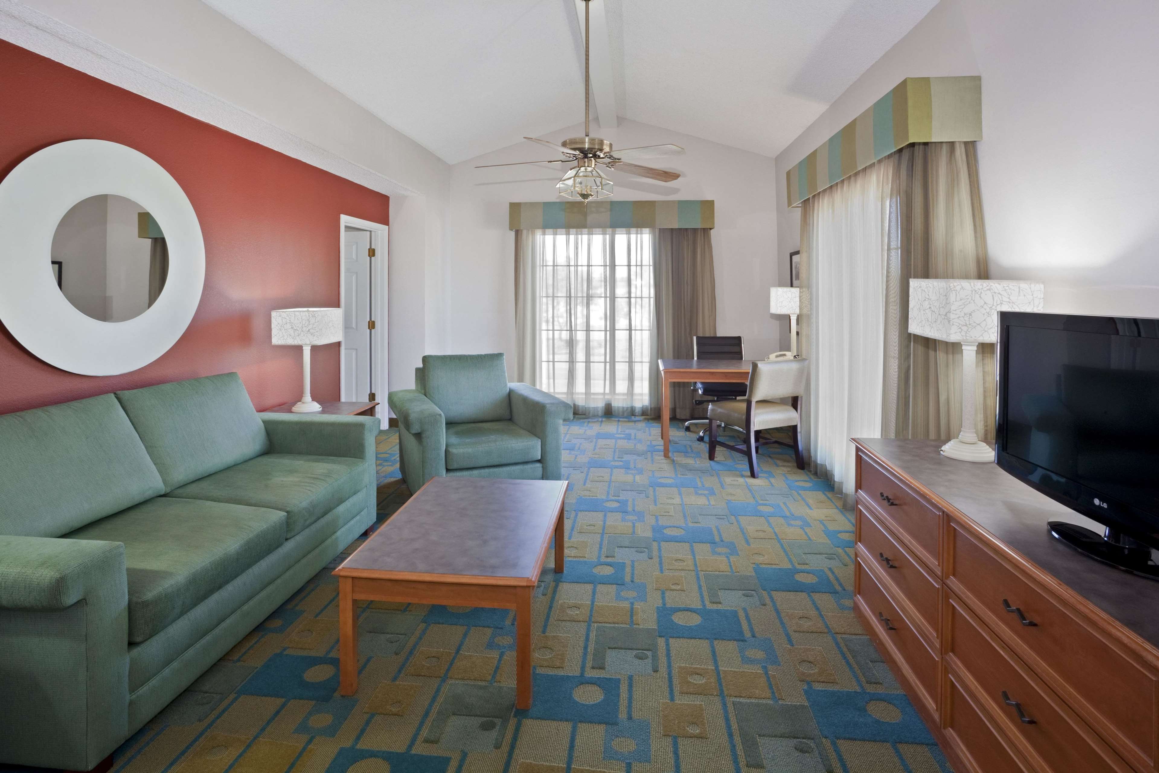 La Quinta Inn by Wyndham Phoenix Sky Harbor Airport