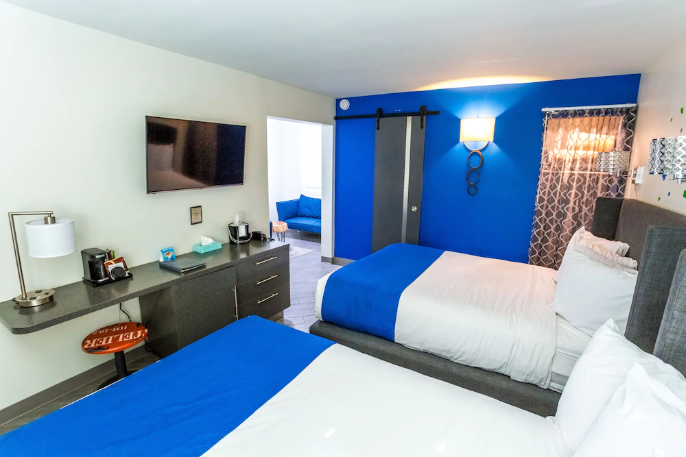 University Inn and Suites