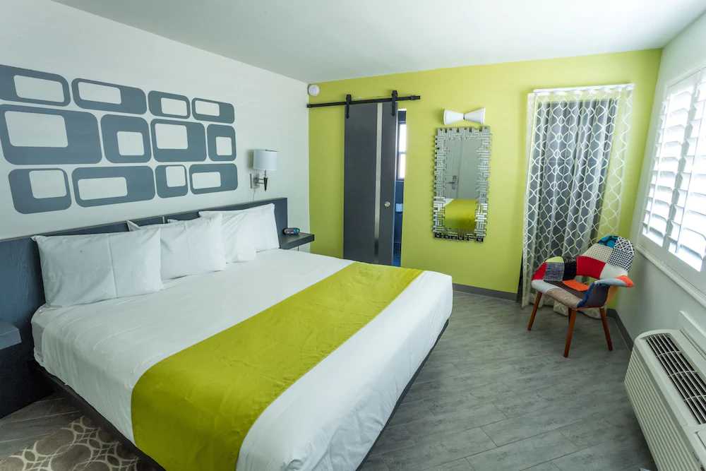 University Inn and Suites