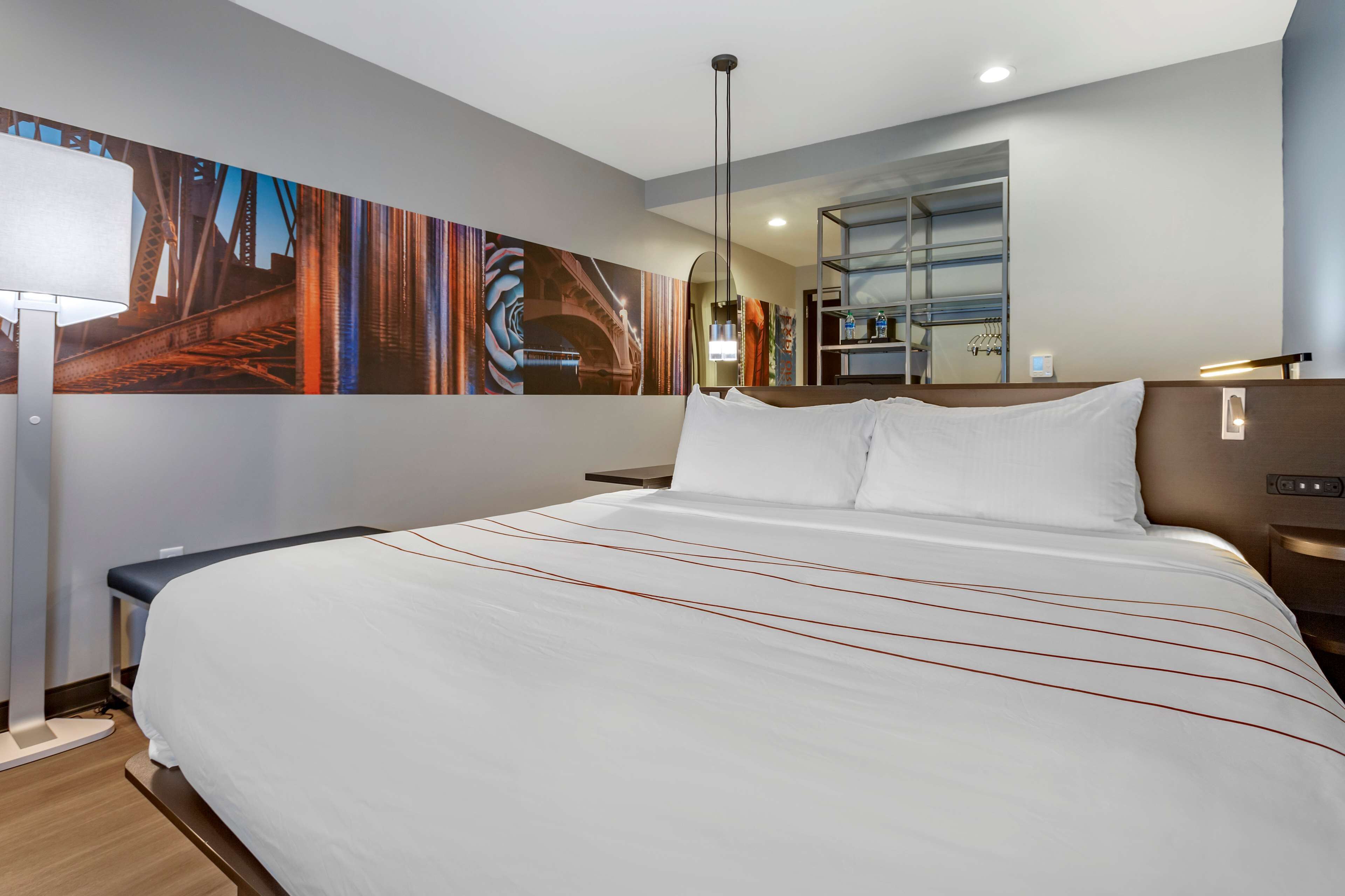 Vib Hotel by Best Western Phoenix-Tempe