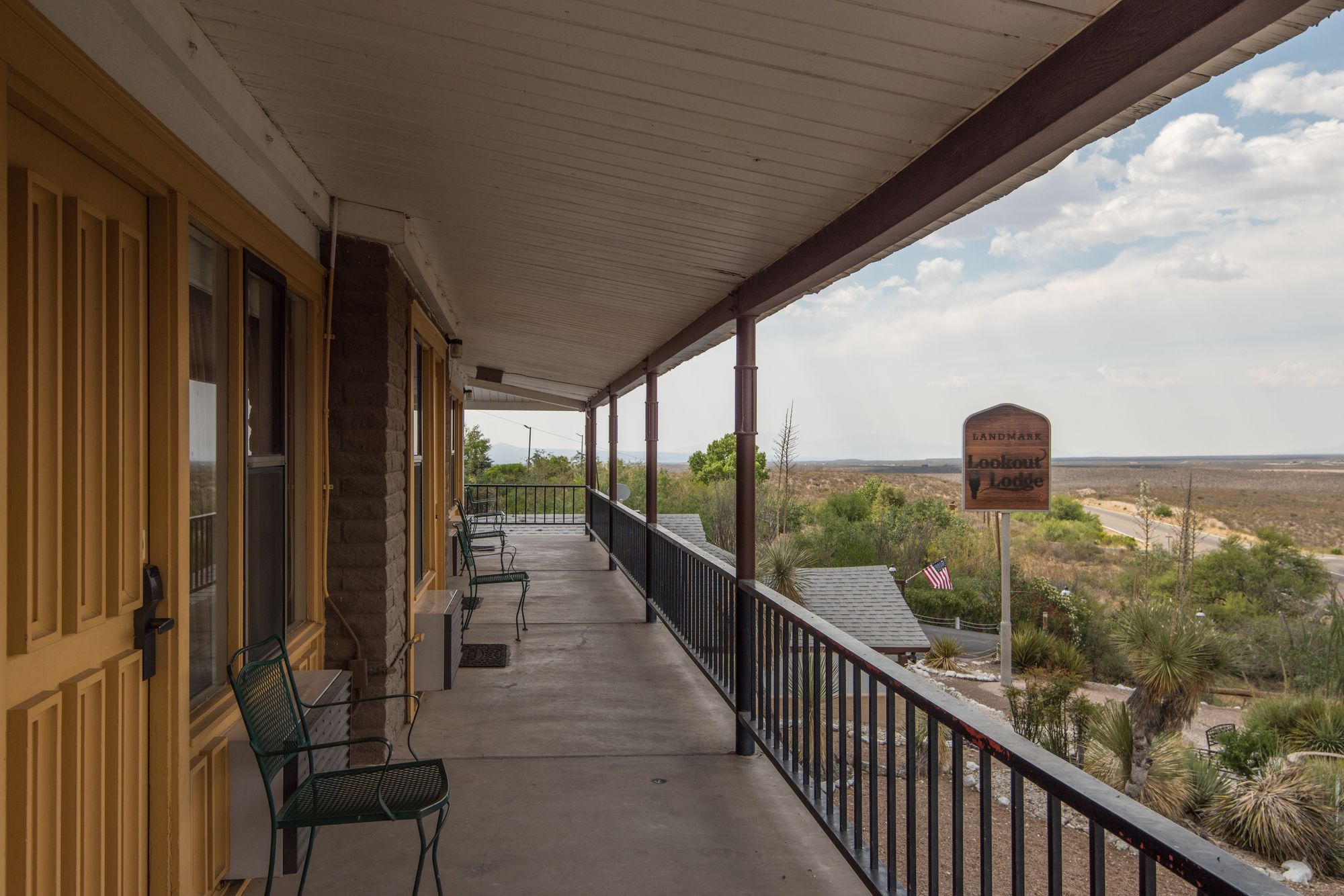 Landmark Lookout Lodge