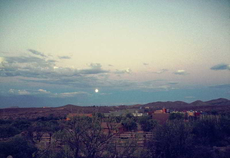 Tombstone Monument Ranch
