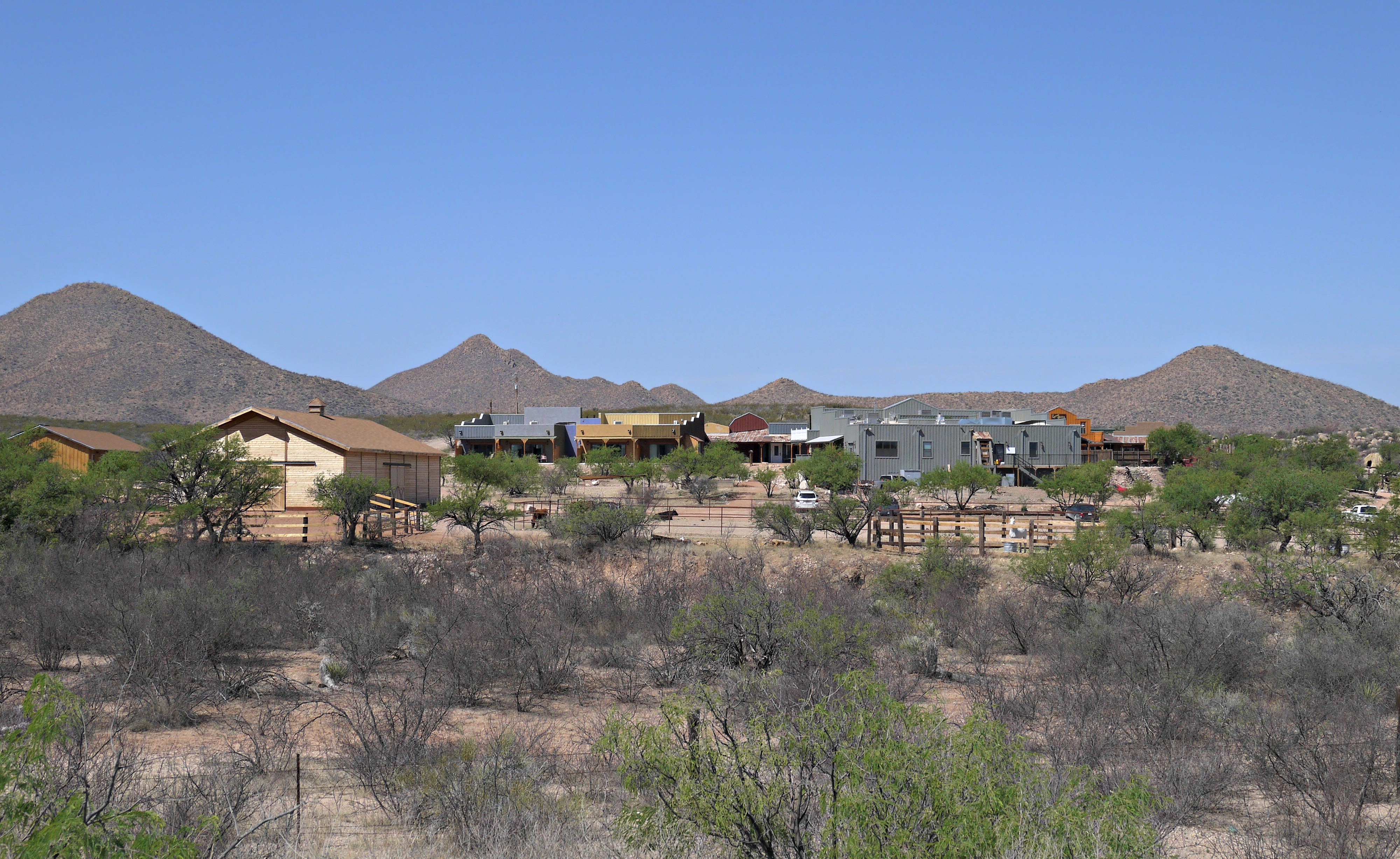 Tombstone Monument Ranch